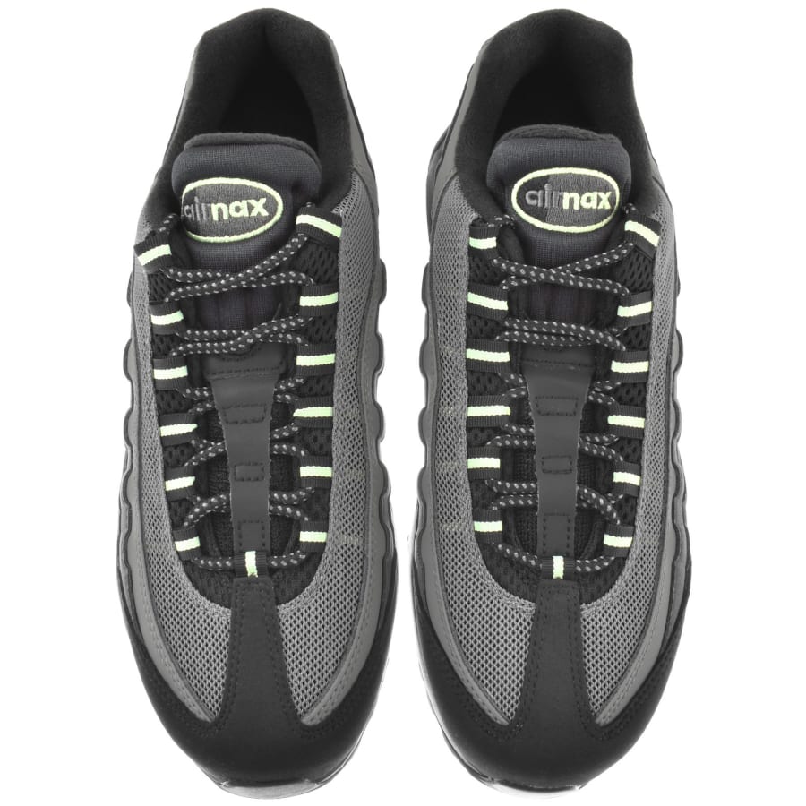 Nike air max 95 trainers black outlet